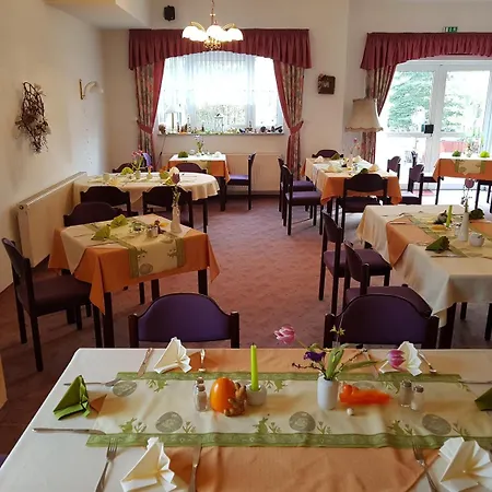 ホテル Landhotel Trampe