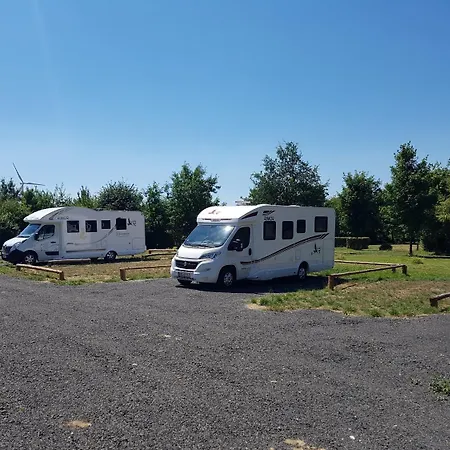 ホテル Landhotel 3*